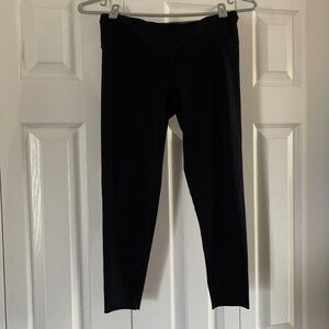 TNA Capri leggings size S🔥🔥